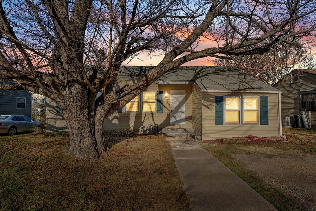 4323 Memorial Drive - Photo 1