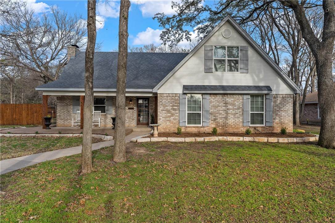3400 River Oaks Drive - Photo 1