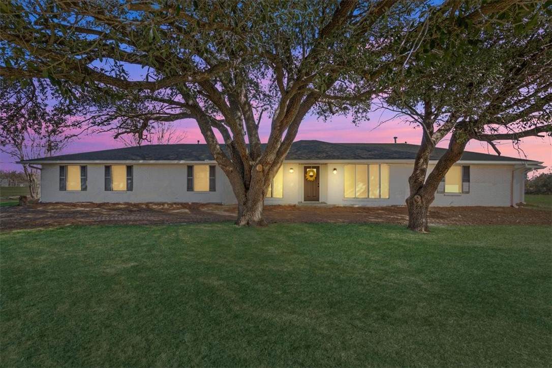 505 Penton Lane - Photo 1