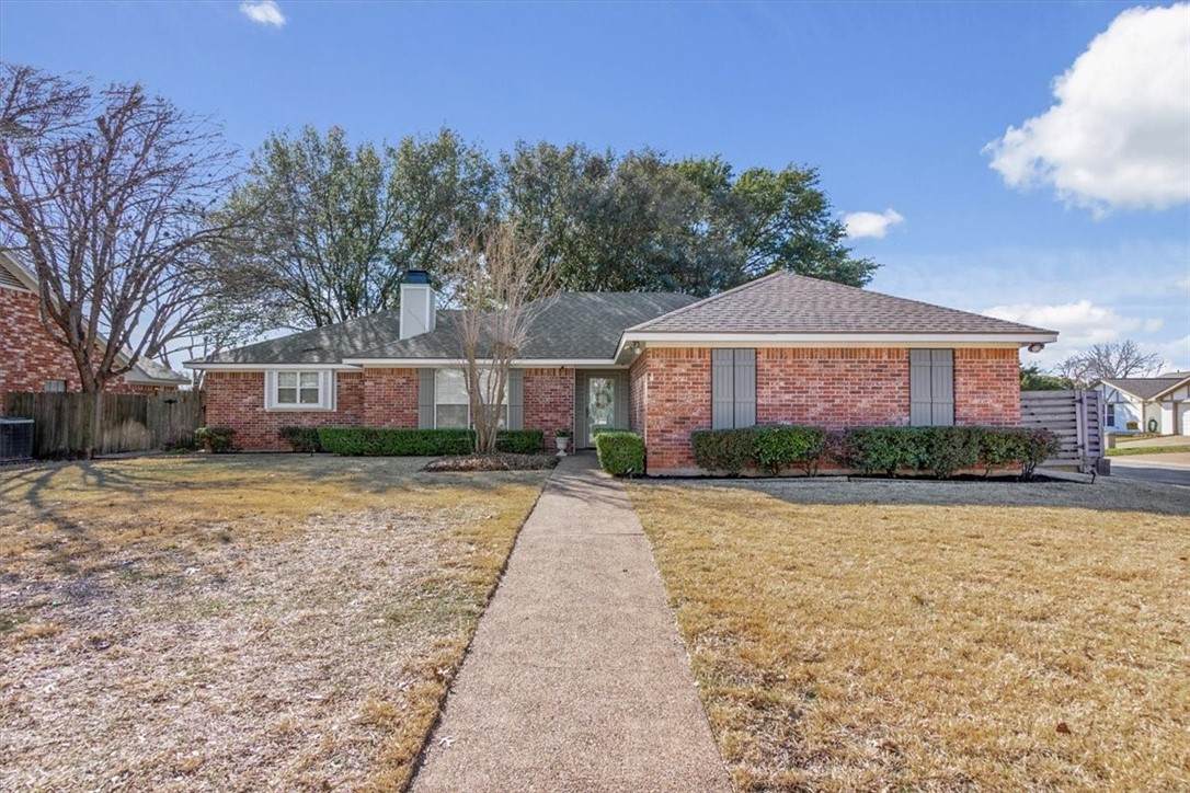 706 Indian Springs Drive - Photo 1