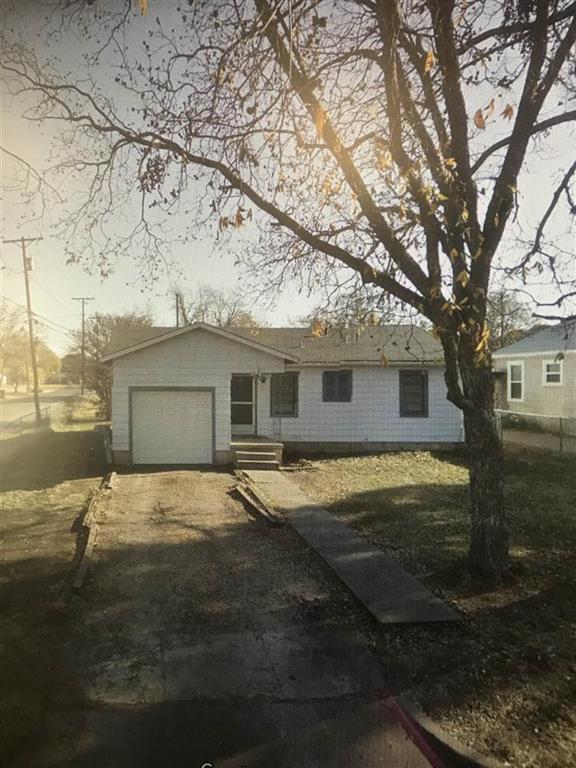 2700 Woodrow Avenue - Photo 1