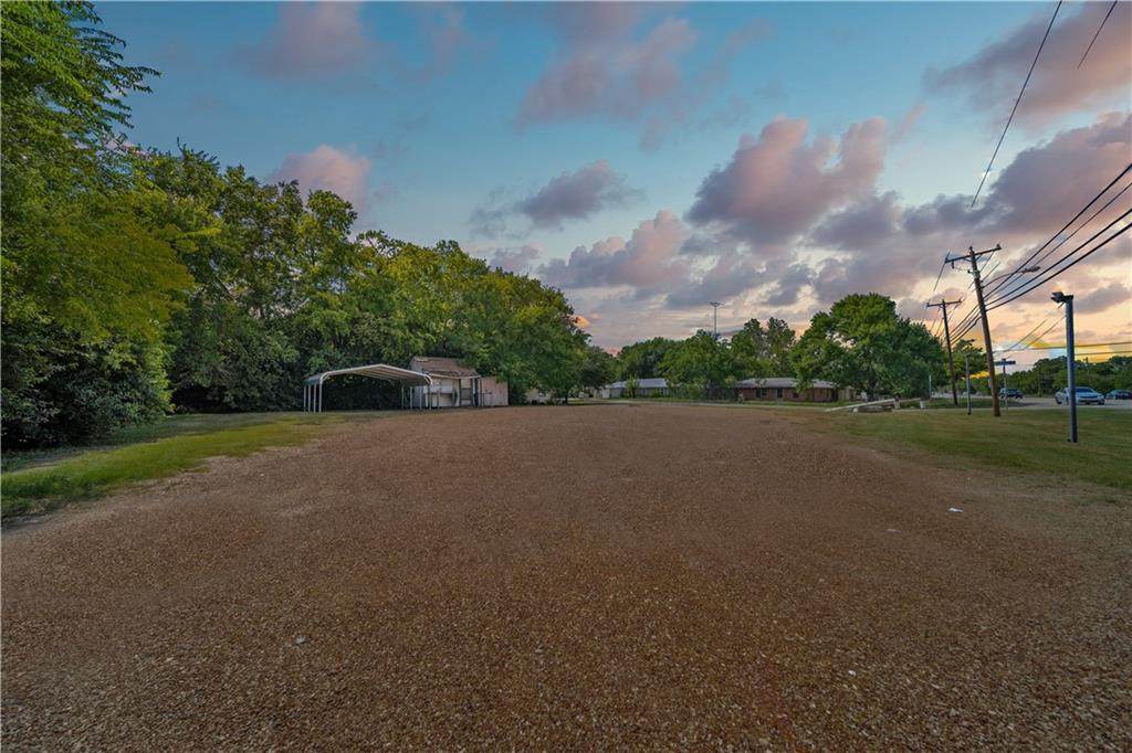 100 Brewster Street - Photo 1