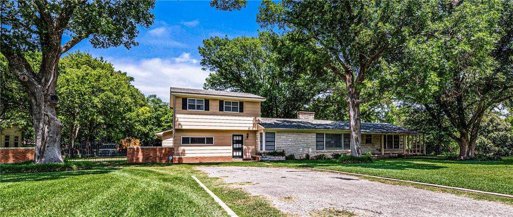 3421 Macarthur Drive - Photo 1