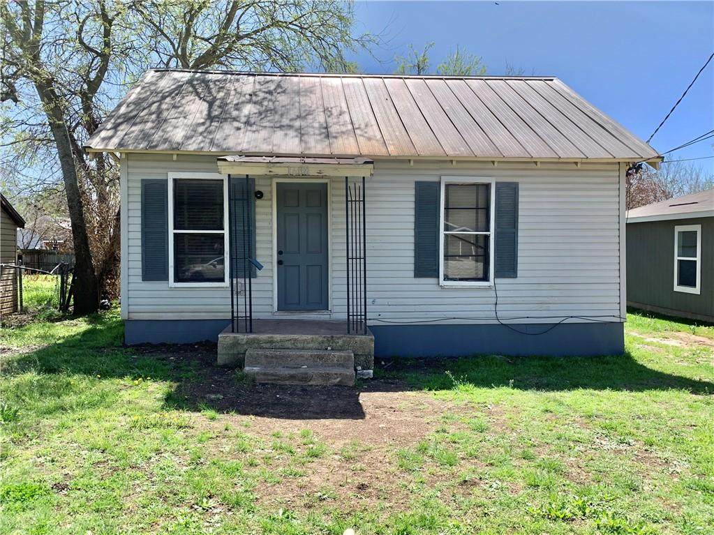 1608 Bryan Avenue - Photo 1