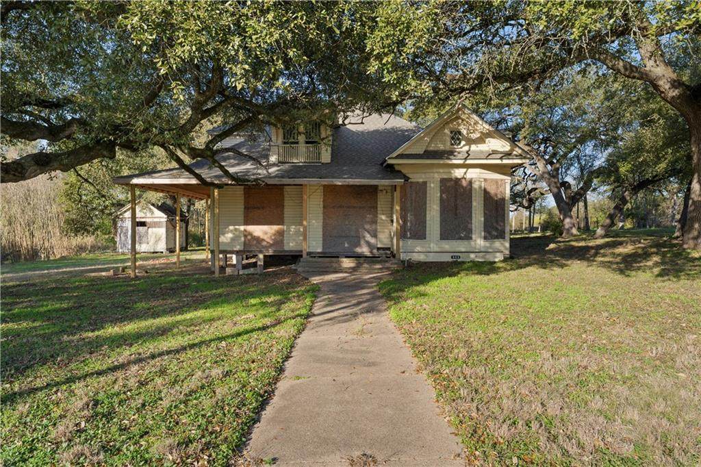 505 Williams Street - Photo 1