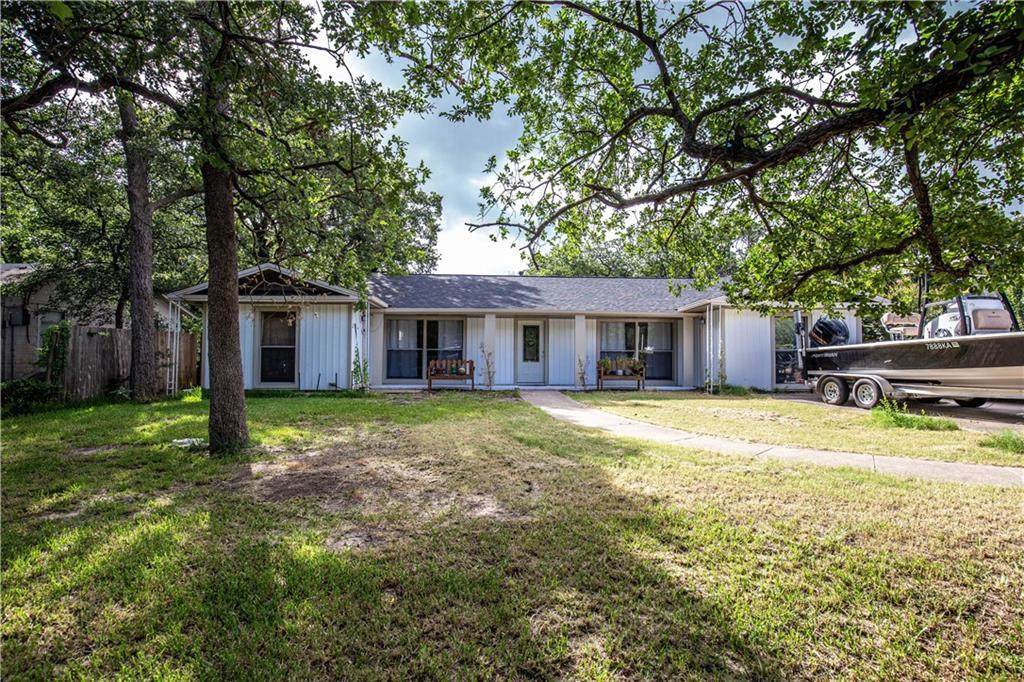 582 Leroy Parkway - Photo 1