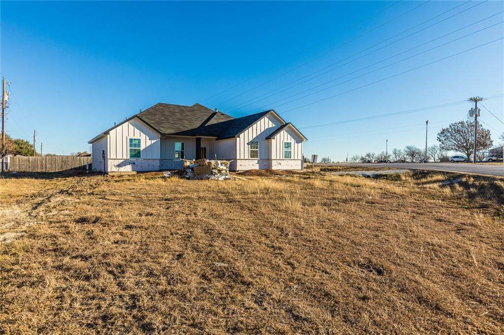 916 Reagan Street - Photo 1
