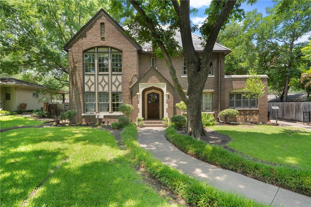 3721 Austin Avenue - Photo 1