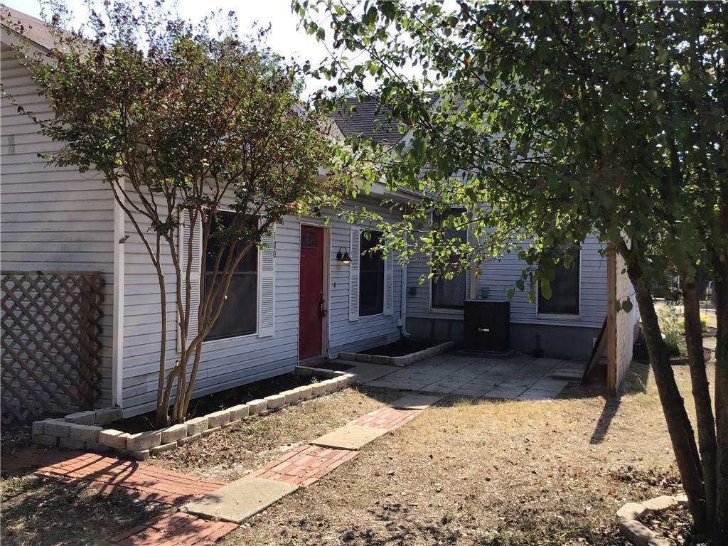 100 1st Street - Photo 1