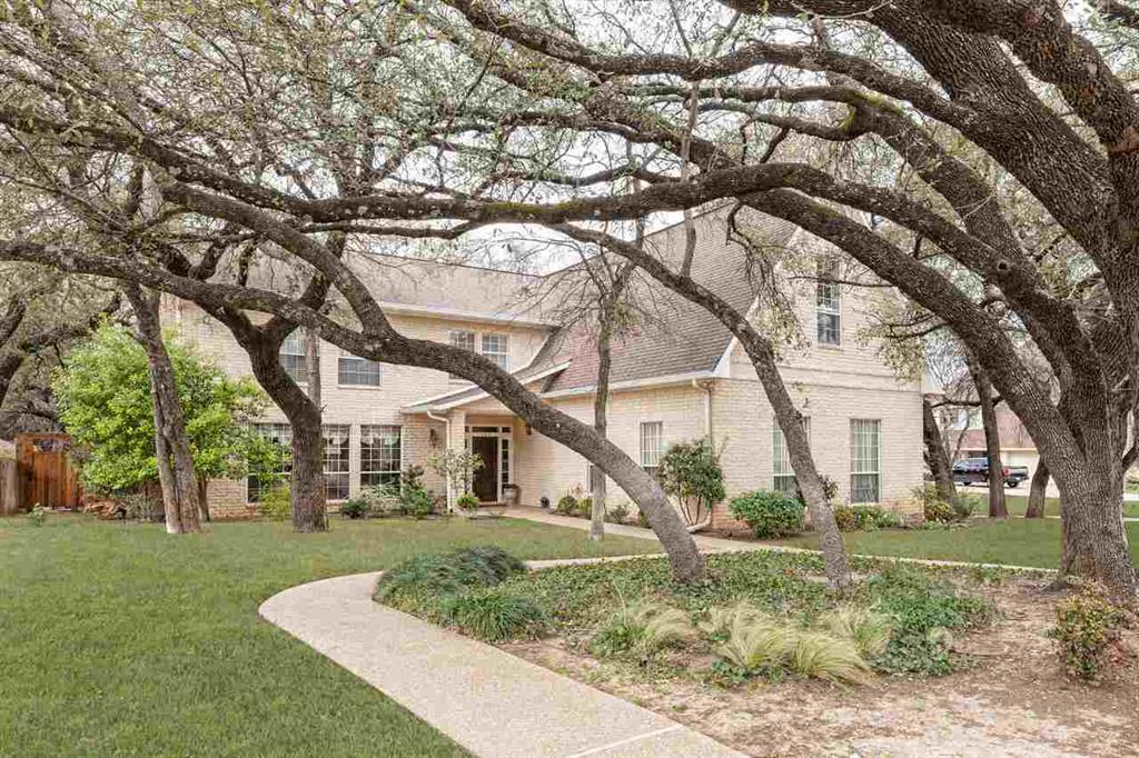 124 Deer Creek Drive - Photo 1