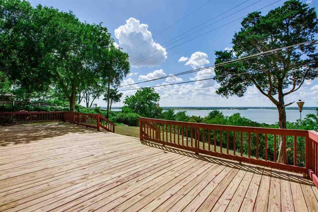 2608 Skyline Drive - Photo 1
