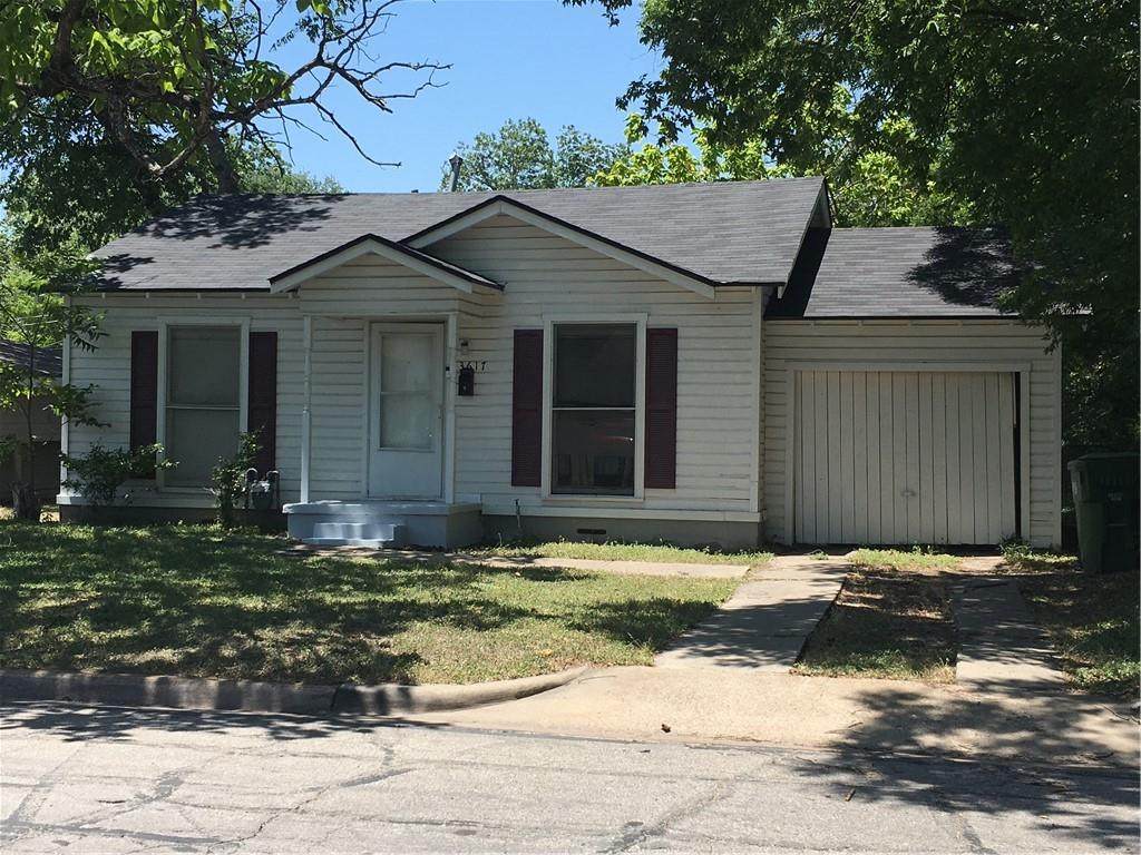 3617 Pine Avenue - Photo 1