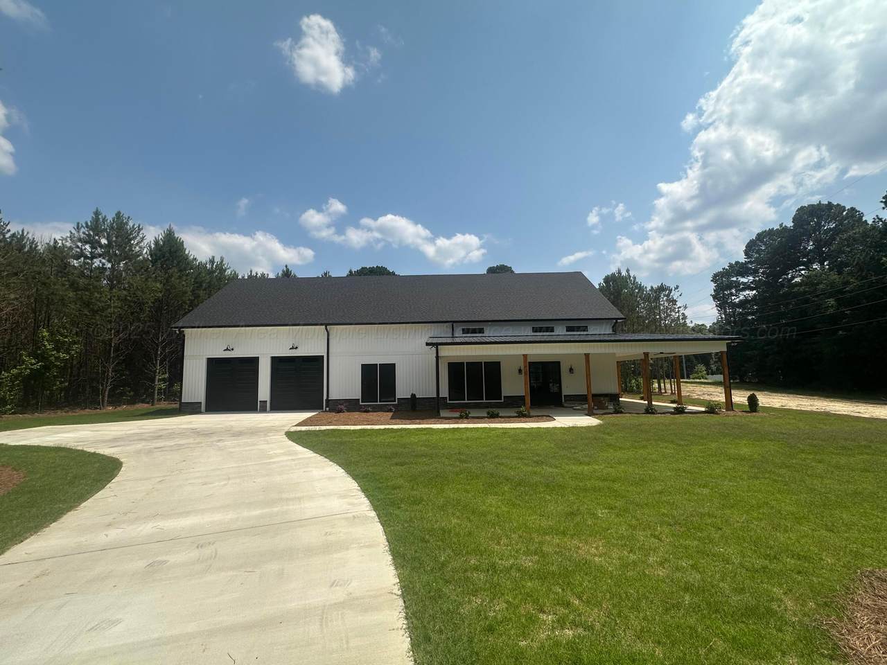 1009 Brakefield Dairy Road - Photo 1