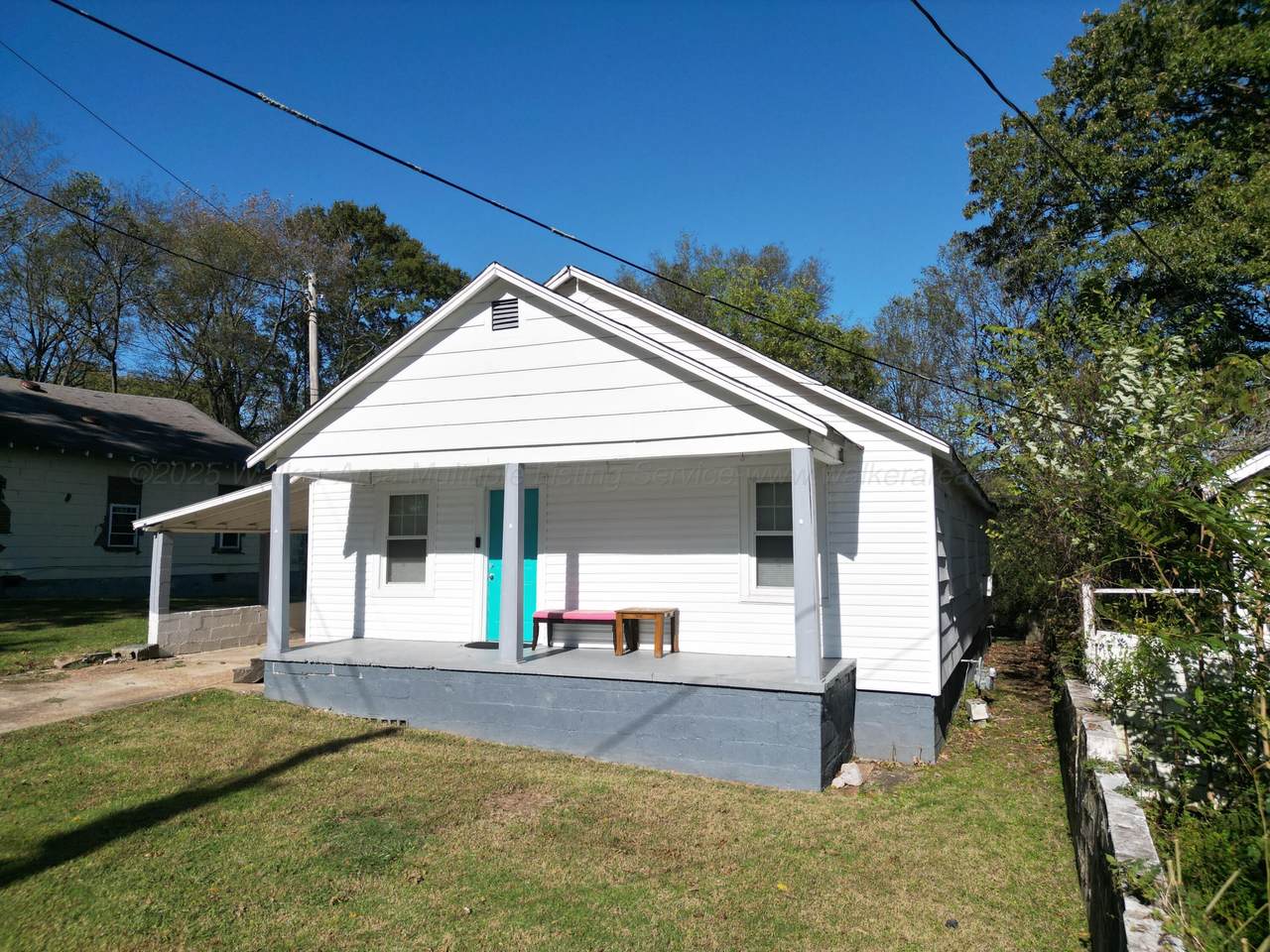 504 Virginia Ave - Photo 1