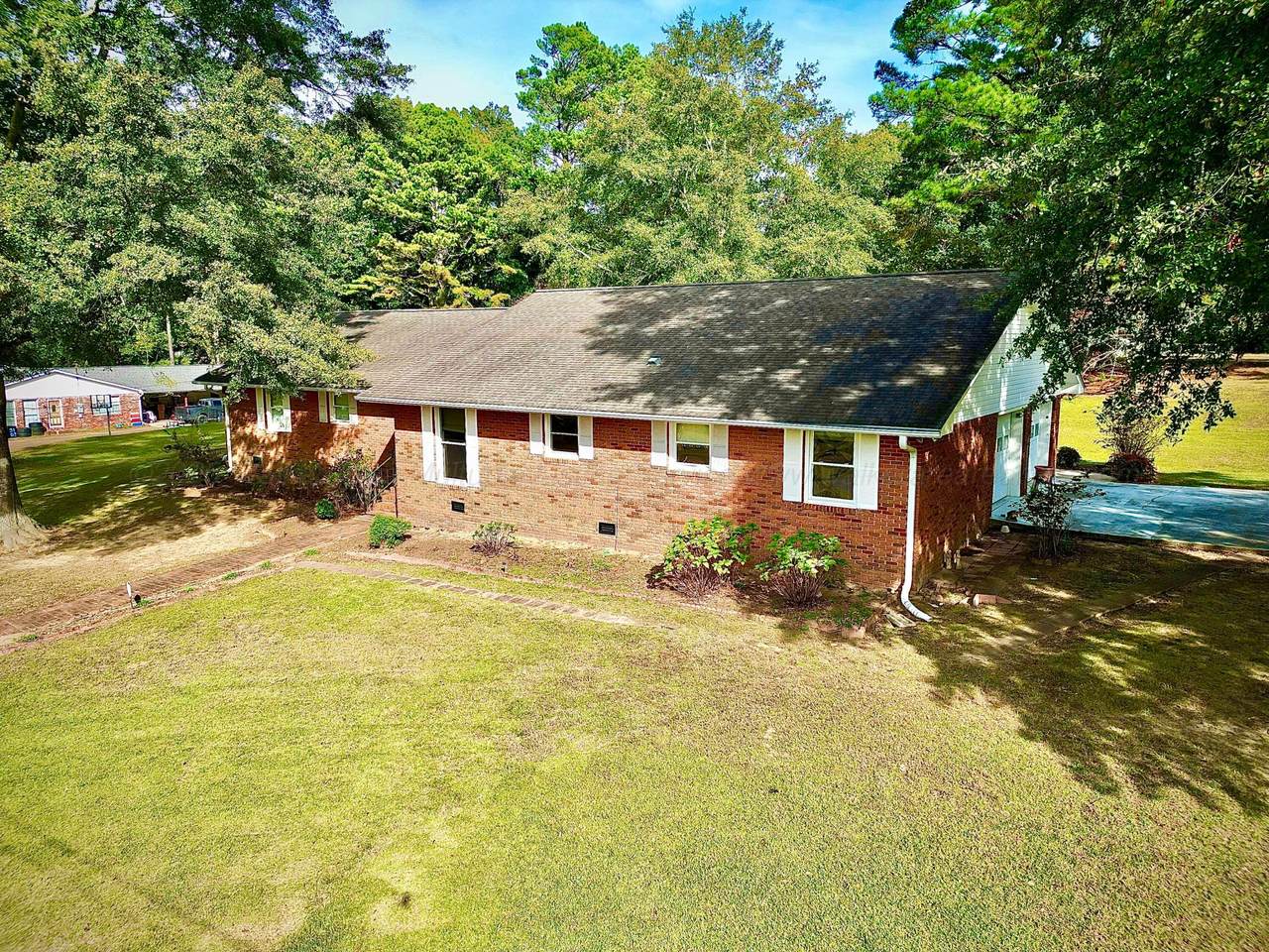 3101 17TH Ave - Photo 1