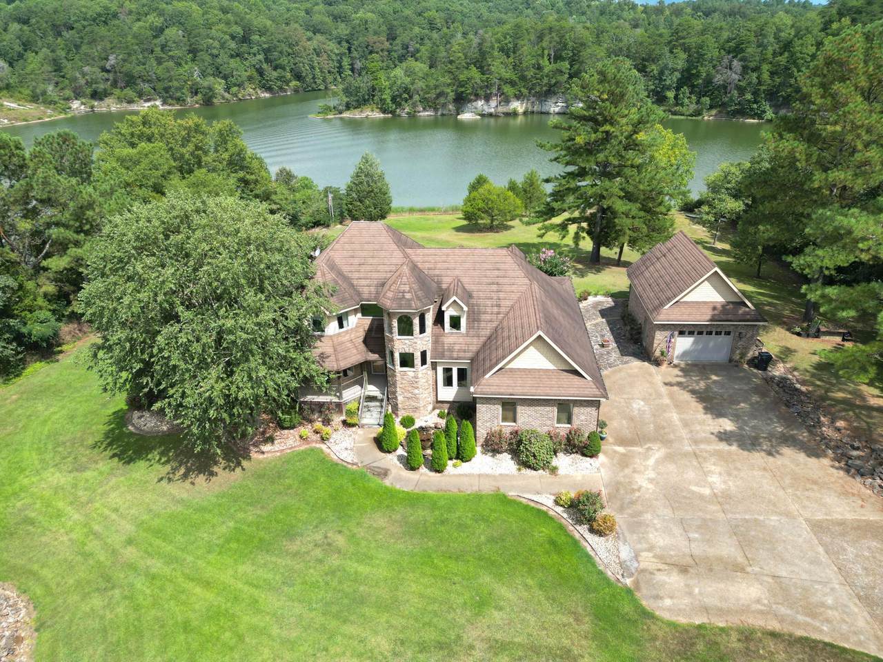 1195 Mon Dye Rd - Photo 1