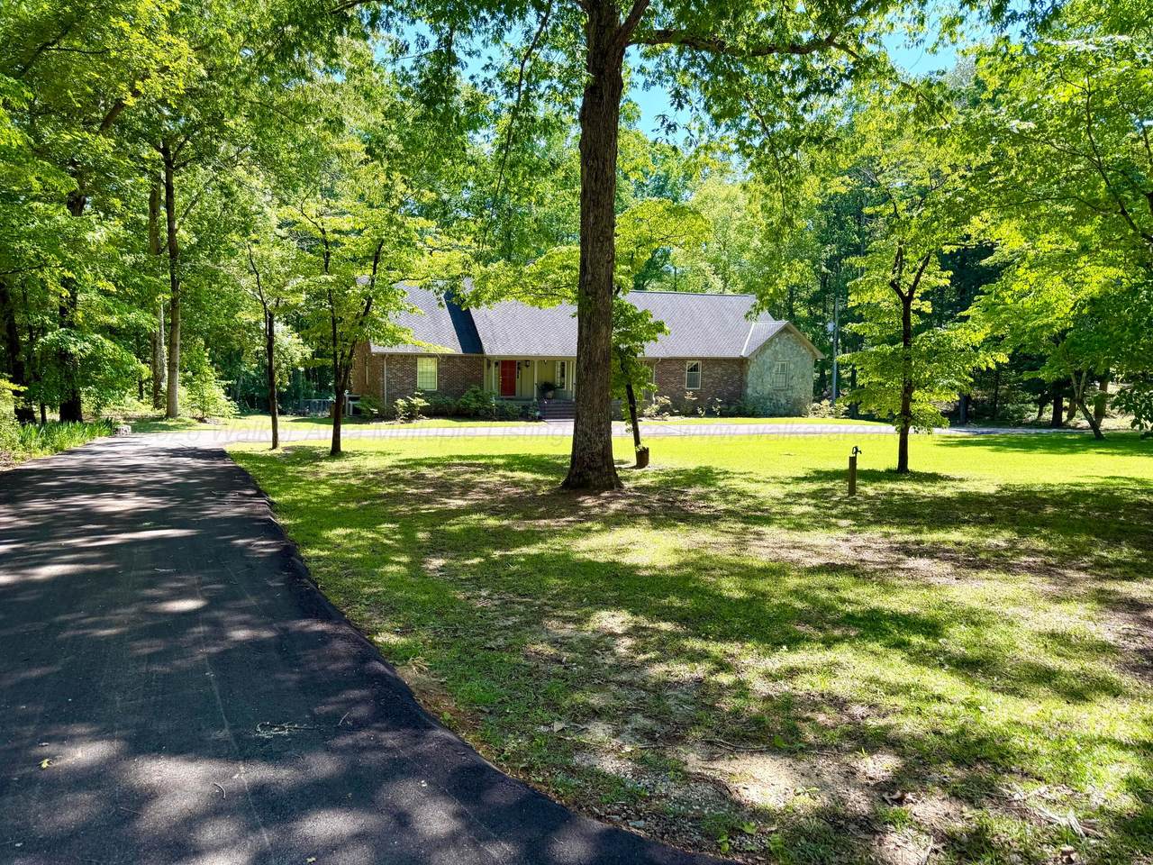 222 County Road 3400 - Photo 1