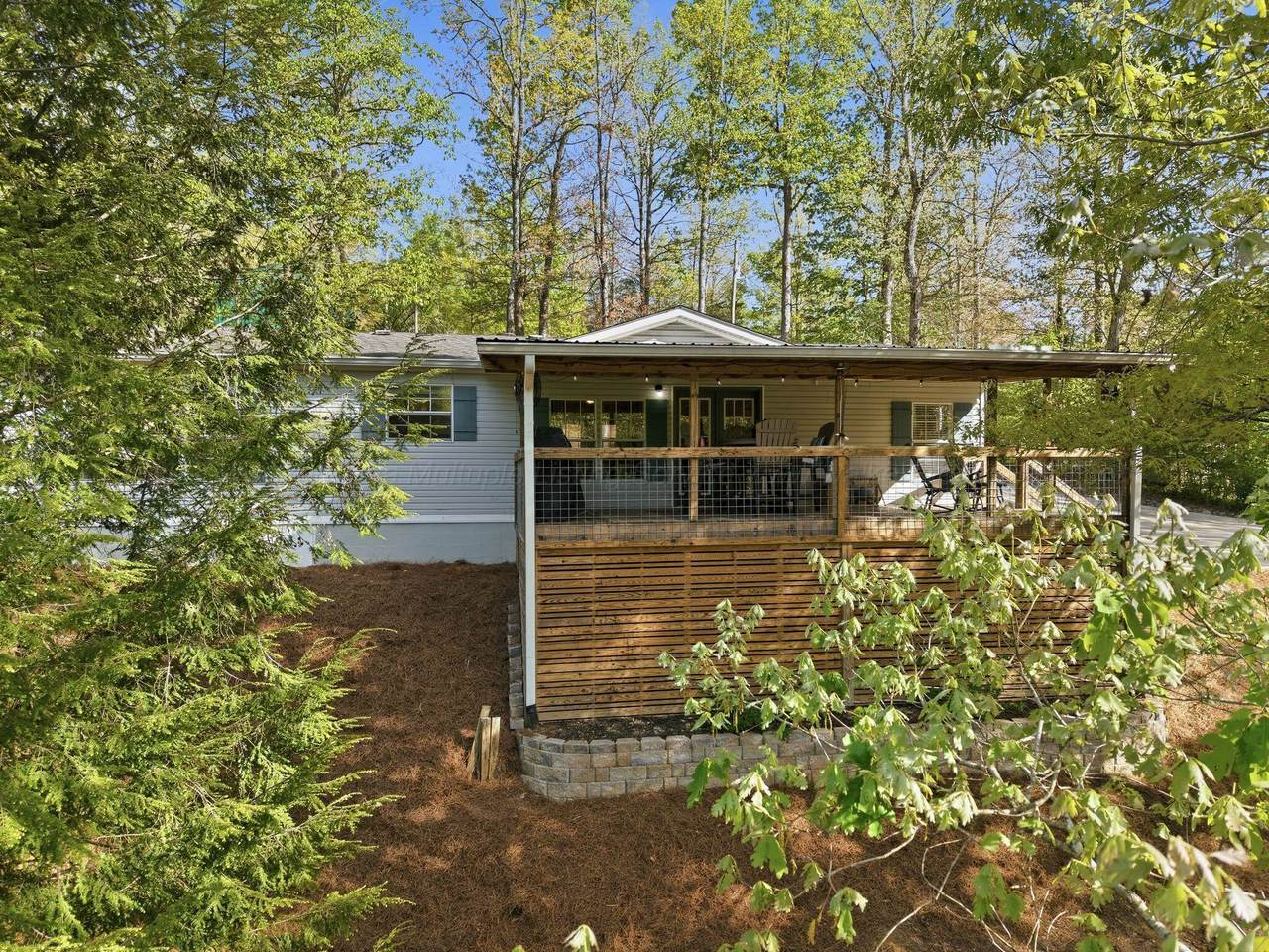 77 Laurel Cove Circle - Photo 1