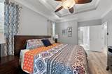 703 Pointe Dr - Photo 17