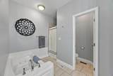 703 Pointe Dr - Photo 19