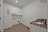 654 Blue Water Pointe Dr - Photo 25