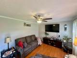 17 Edgewood Dr - Photo 2