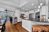 425 Blue Water Pointe Dr - Photo 15