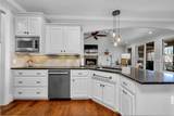 425 Blue Water Pointe Dr - Photo 17