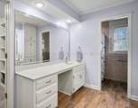 2401 Woodridge Dr - Photo 14