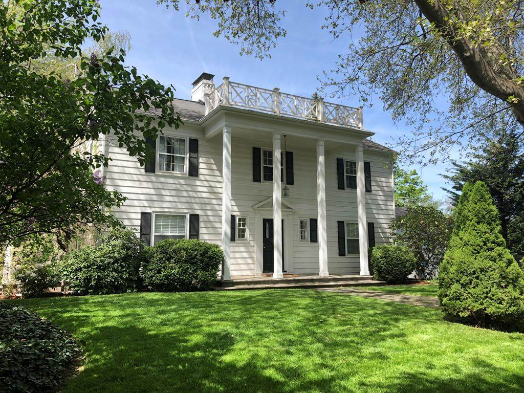 1120 Home Avenue - Photo 1