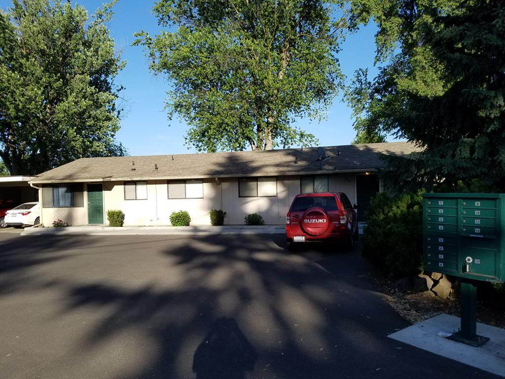 1921 - 1927 Plaza Way - Photo 1