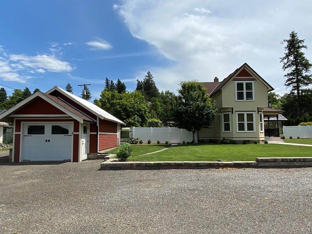 609 5th Street - Photo 1