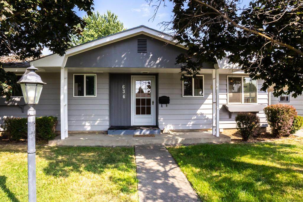 636 Canary Avenue - Photo 1
