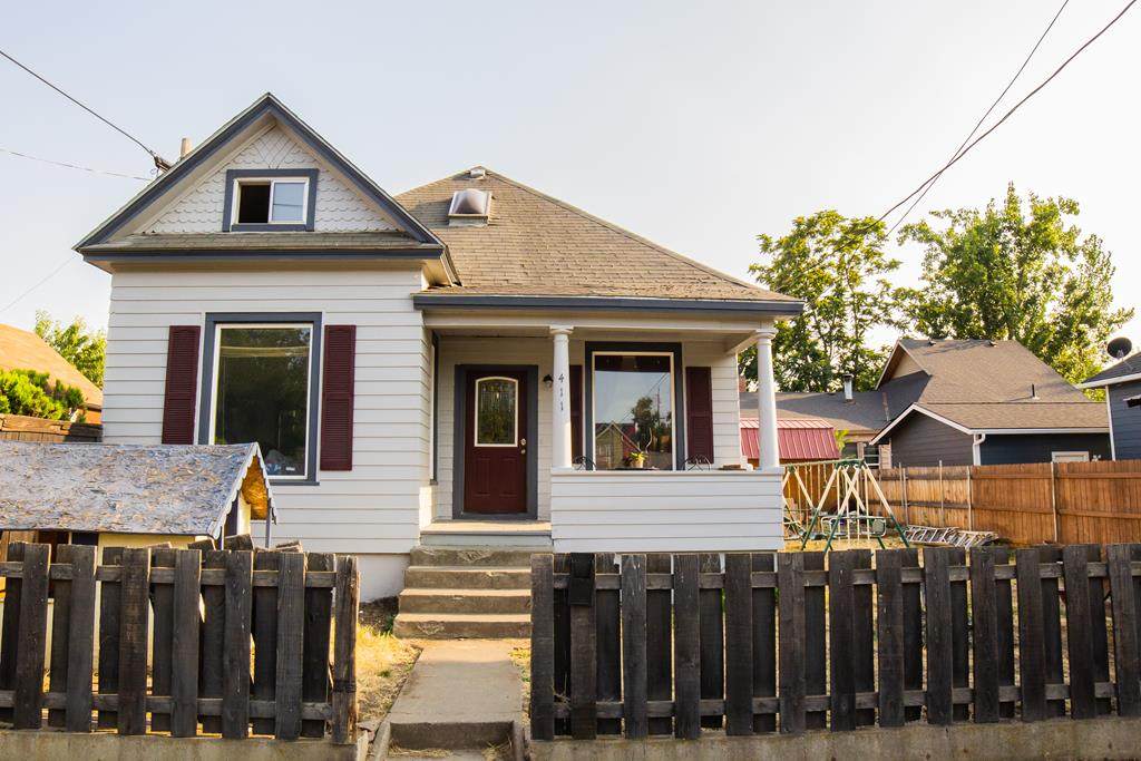 411 Pine Street - Photo 1