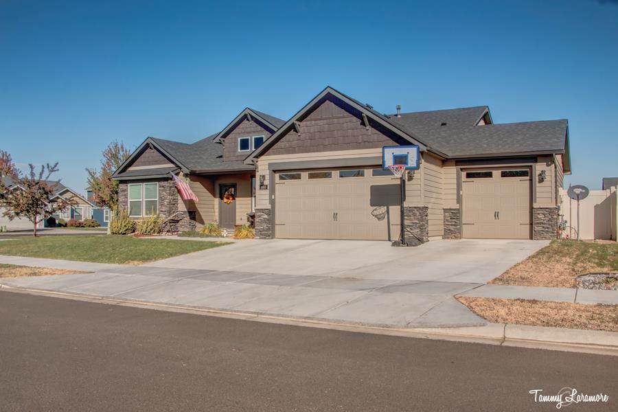 890 Myers Road - Photo 1
