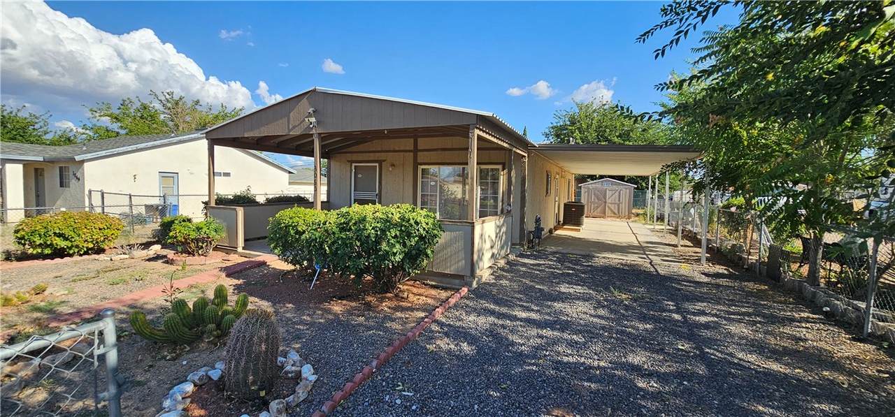 3060 Ames Avenue - Photo 1