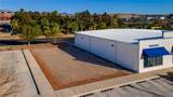 2747 Miracle Mile - Photo 19