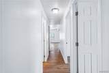 1910 Gloria Avenue - Photo 14