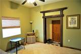 18805 Queen Drive - Photo 39