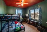 2418 Lillie Avenue - Photo 10