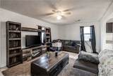 2418 Lillie Avenue - Photo 2
