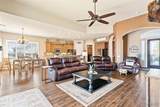 1233 Inverness - Photo 8