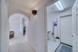 6125 Via Del Aqua Drive - Photo 33