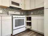 4012 Thompson Avenue - Photo 9