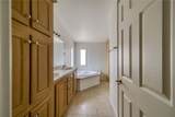 2572 Sunrise Vista Boulevard - Photo 33