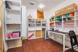 310 Oak Street - Photo 17