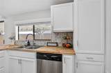 4884 Baronsgate Way - Photo 18