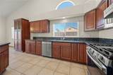 5623 Desert Lakes Drive - Photo 39