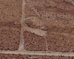 19101 Navajo Drive - Photo 3