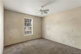 2389 Castle Rock Circle - Photo 33